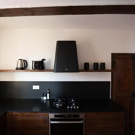 Casamare Apartment *